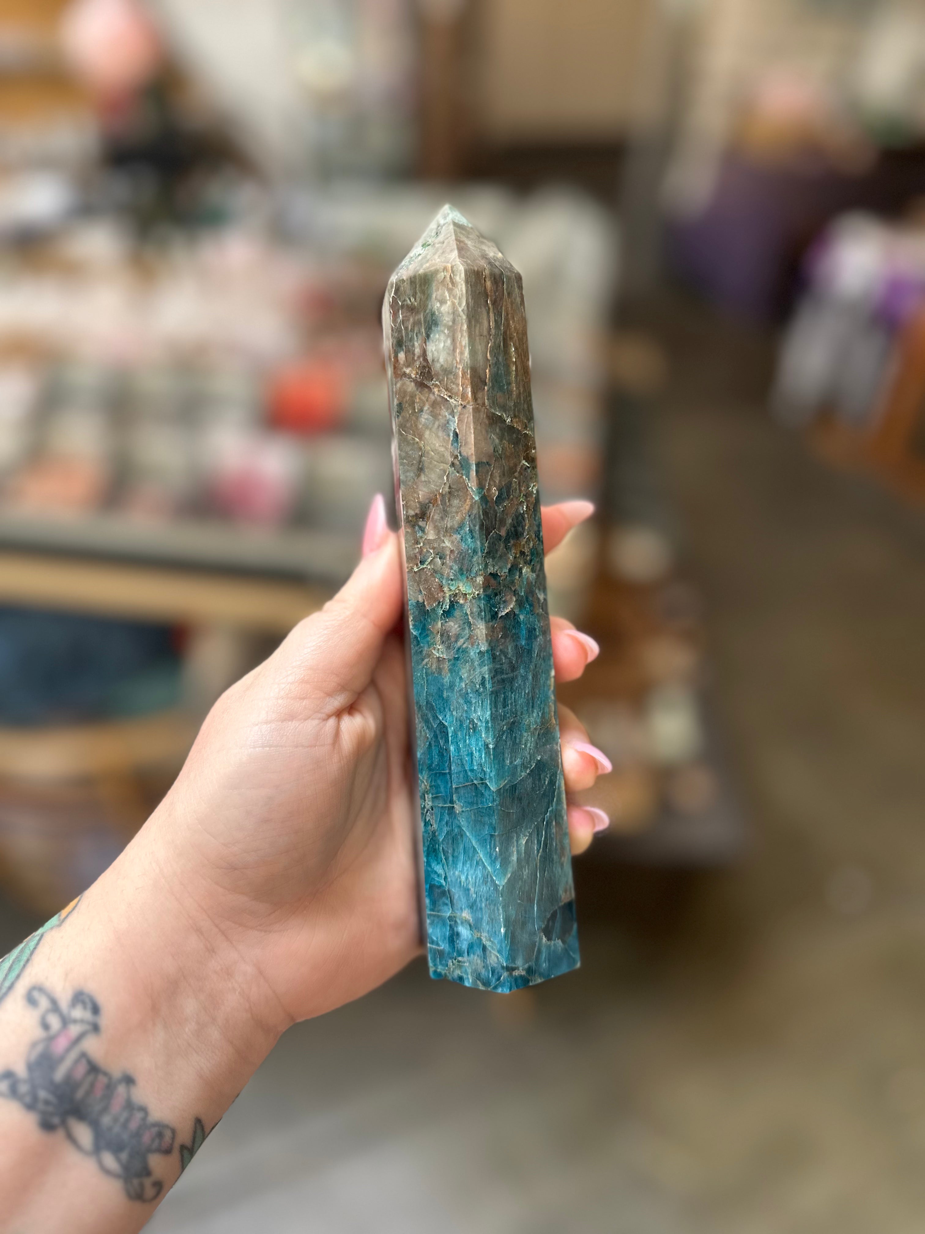Apatite Generator For Boosting Intuition