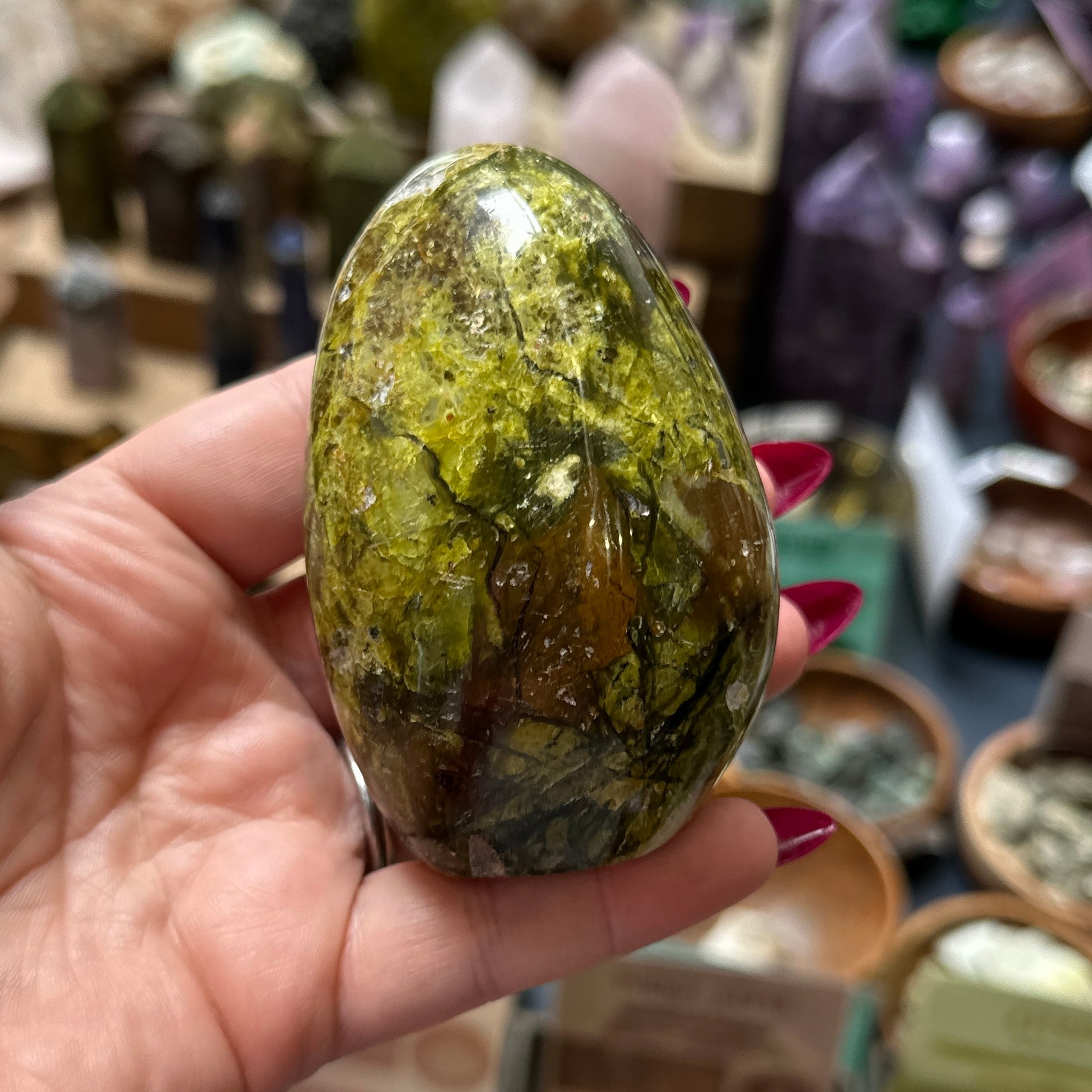 Green Opal Cut Base