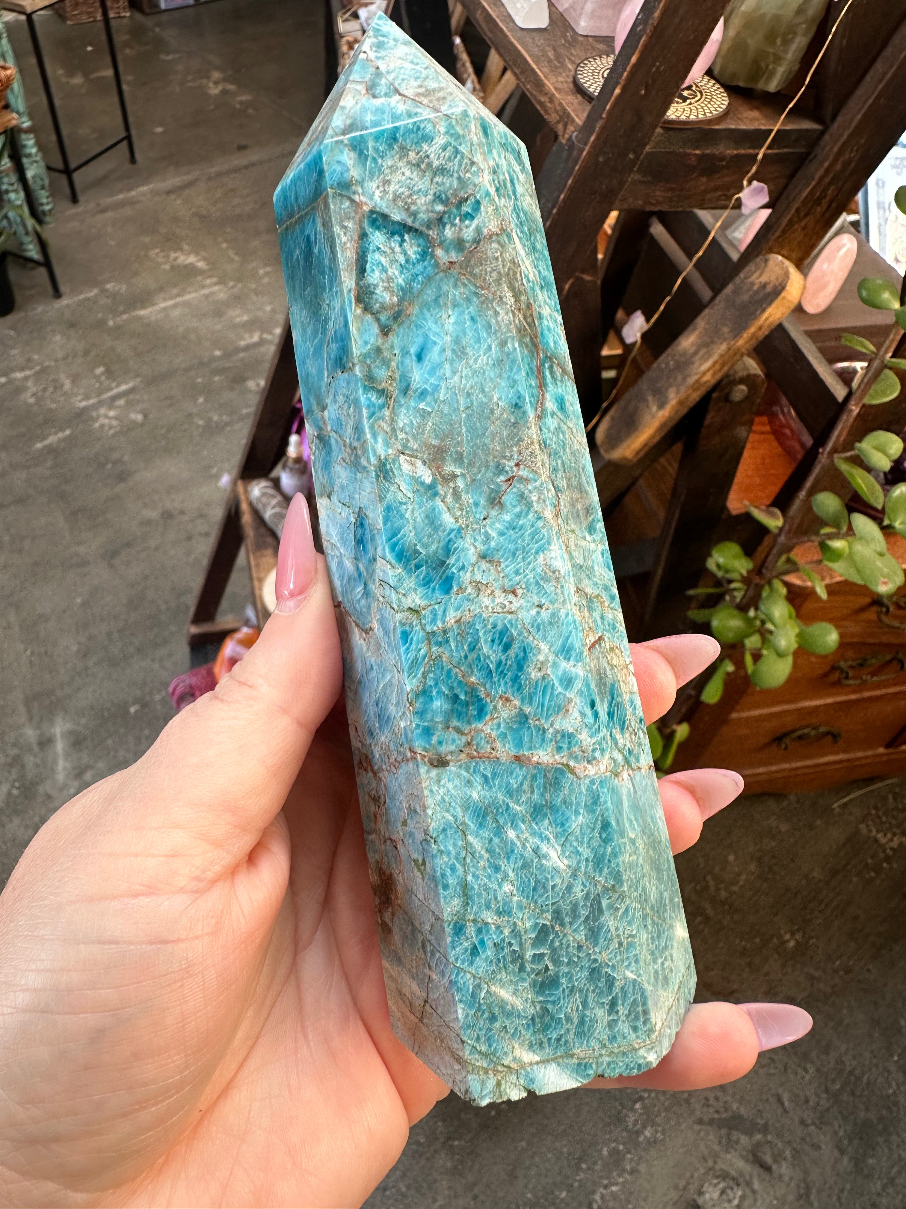 Apatite Generator For Boosting Intuition