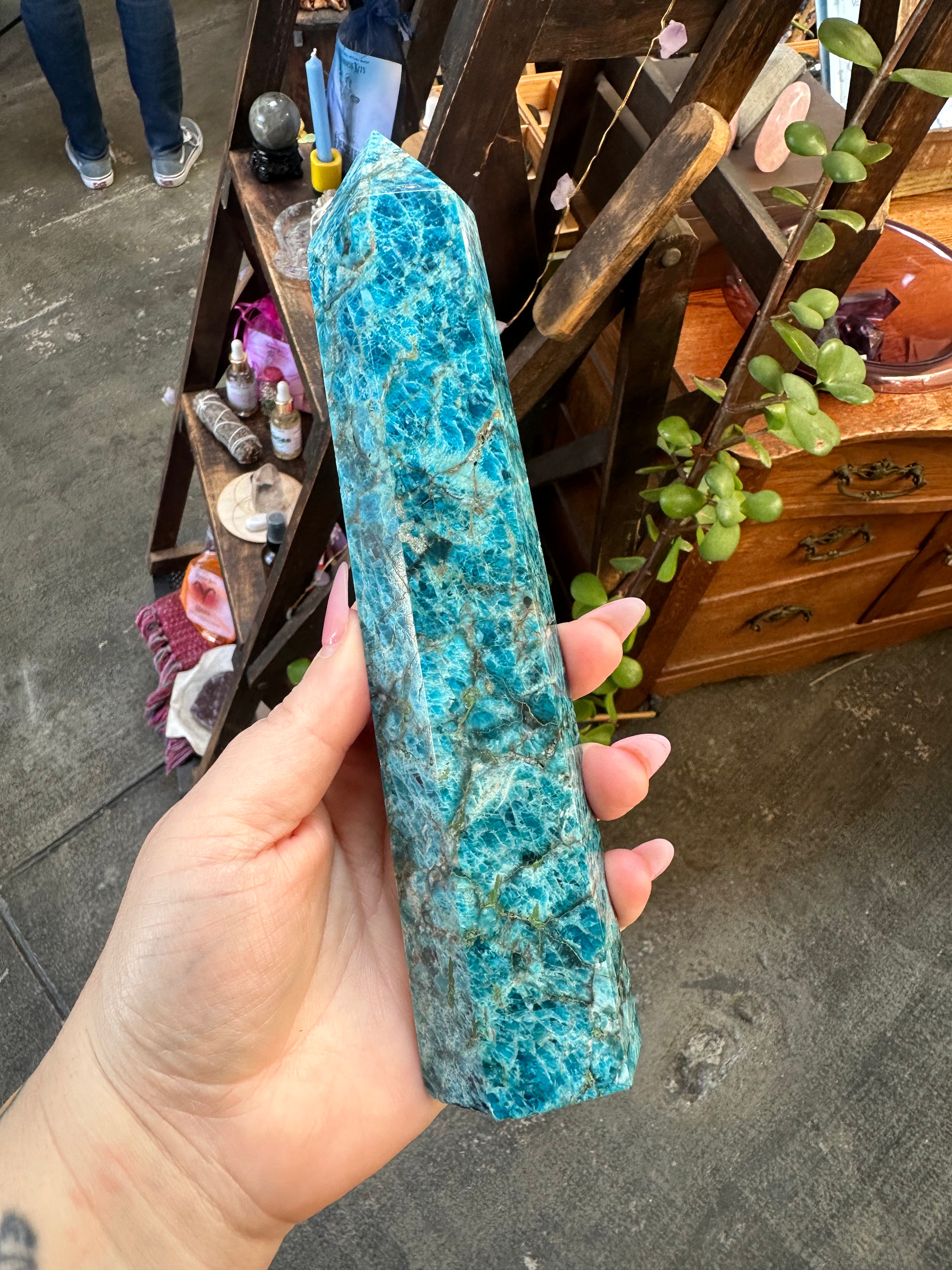 Apatite Generator For Boosting Intuition