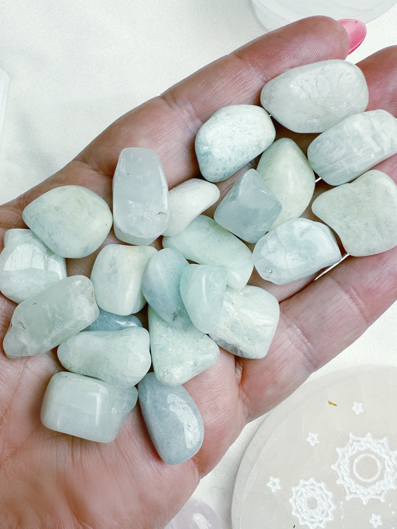 Aquamarine Tumbled Stone for Clearing the Emotional Body