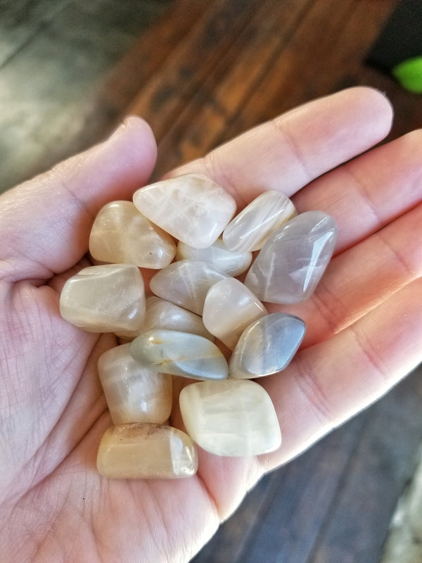 Moonstone Tumbled Stone