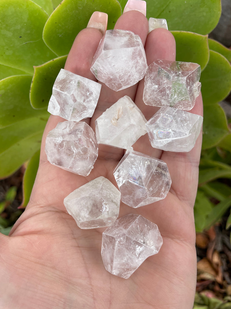 Apophyllite Point Tips