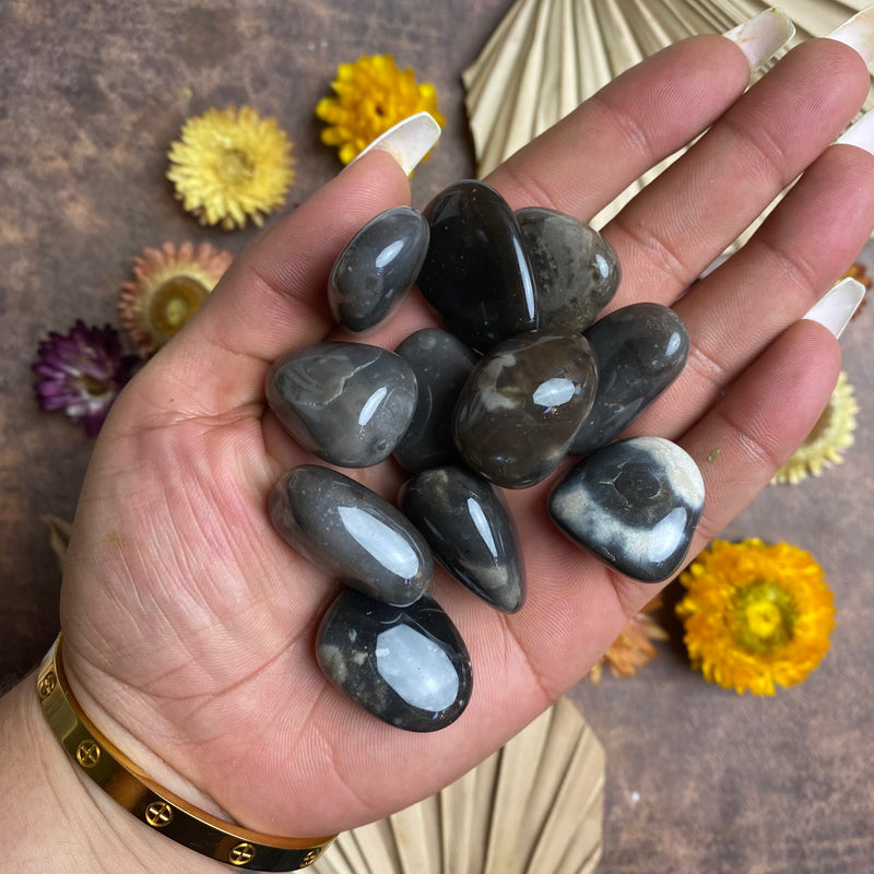 Flint Tumbled Stone