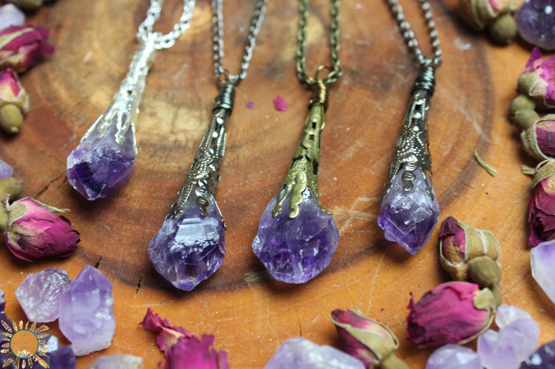 Amethyst Point Pendant Necklace with Ornate Vintage Detail