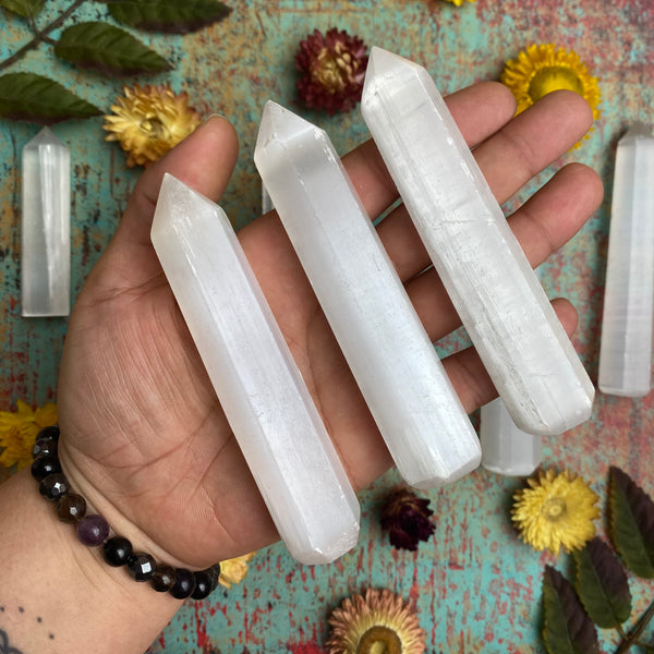 Selenite Satin Spar Generator